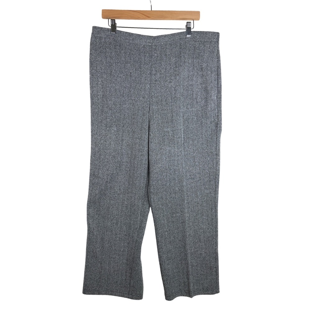 New Alfred Dunner Jet Setter Herringbone Pants size Large Gray/Black